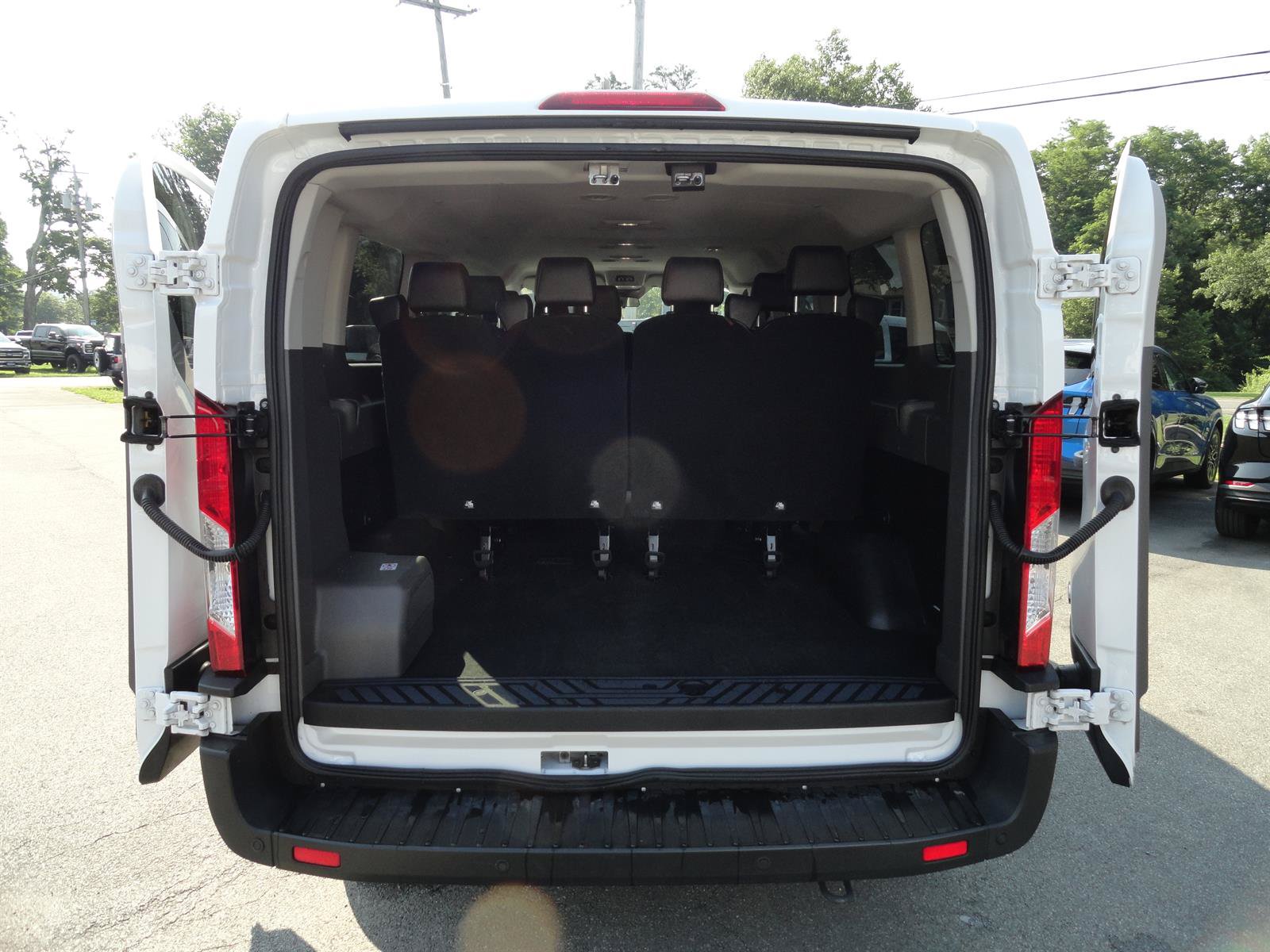 Used 2024 Ford Transit 350 XL RWD image 21