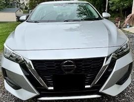 Used 2021 Nissan Sentra SV w/ Trunk Package FWD image 2