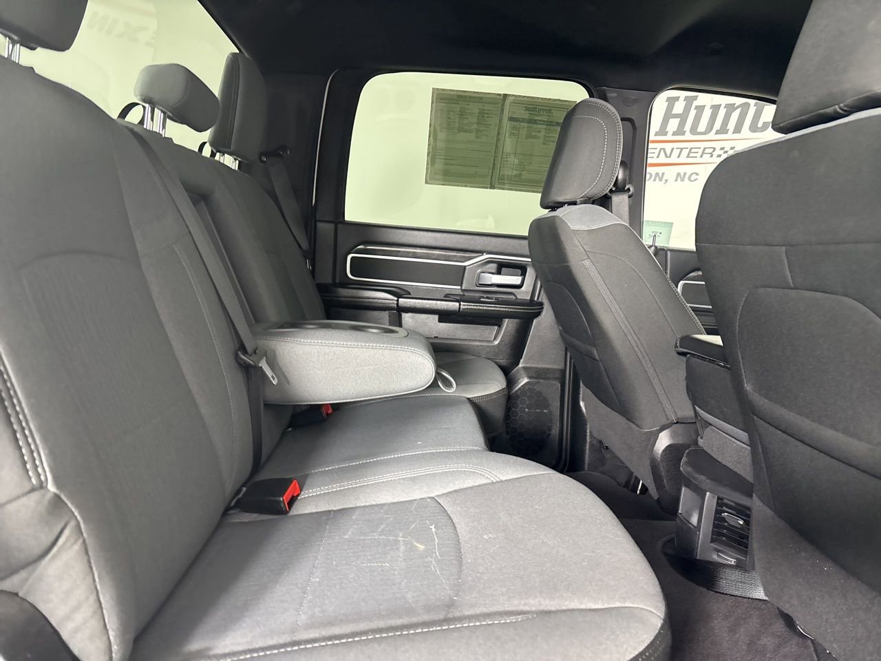 Used 2024 RAM 3500 Big Horn image 25