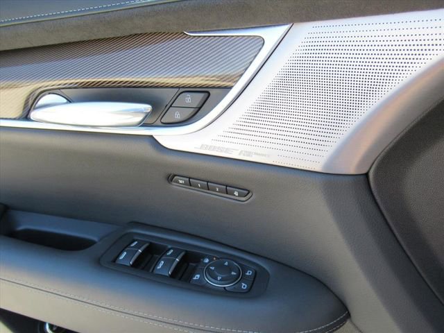 Certified 2024 Cadillac XT6 Sport w/ Platinum Package image 23