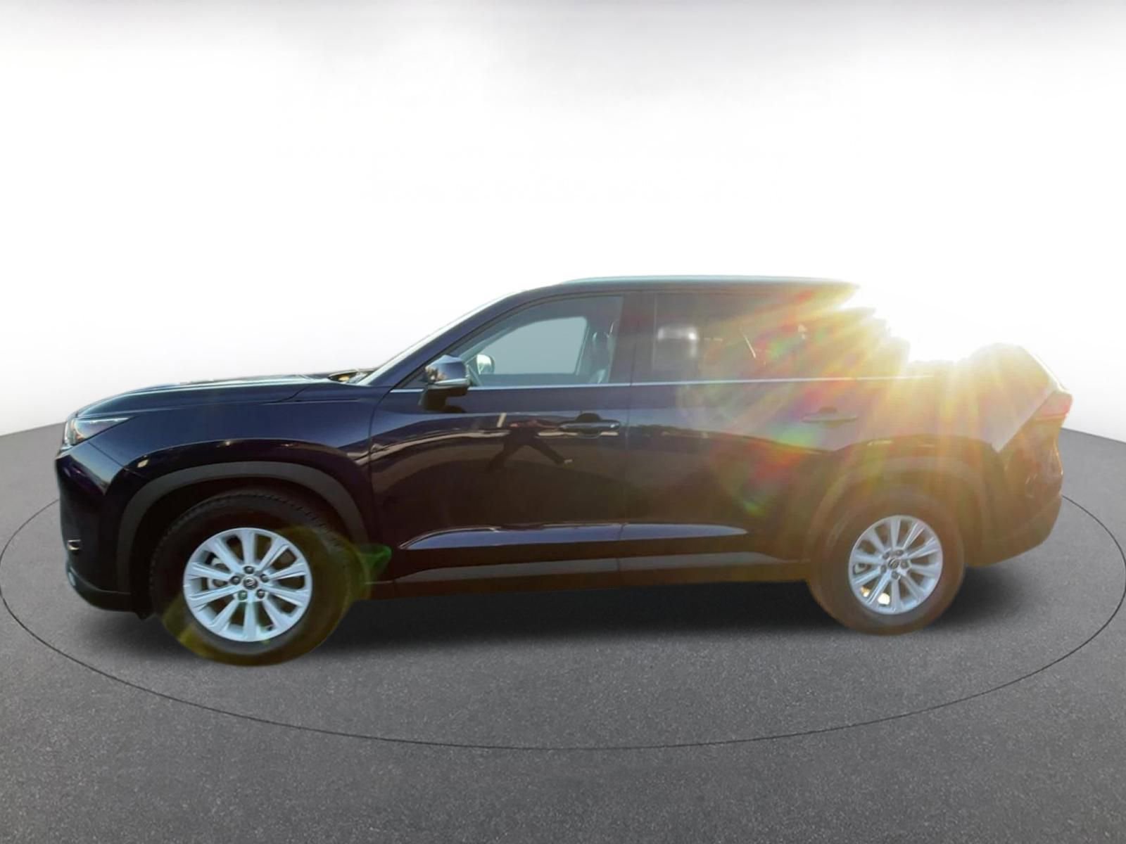 Used 2025 Toyota Grand Highlander FWD image 8