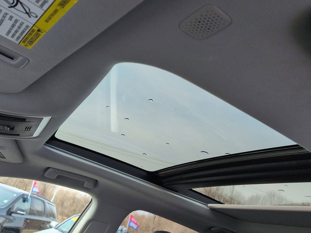 Used 2022 Lexus RX 450h AWD w/ Luxury Package image 10