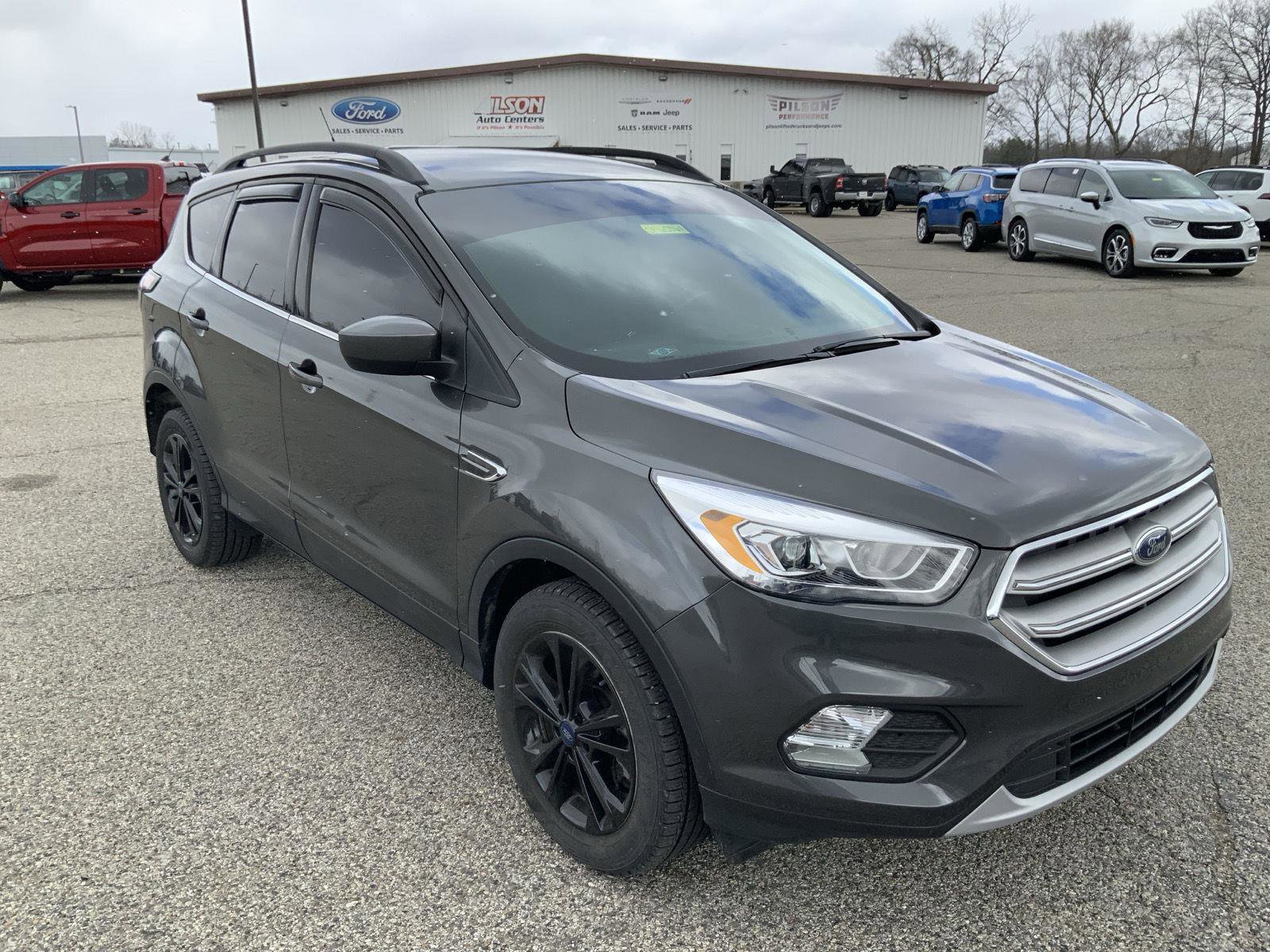 Used 2018 Ford Escape SEL image 2