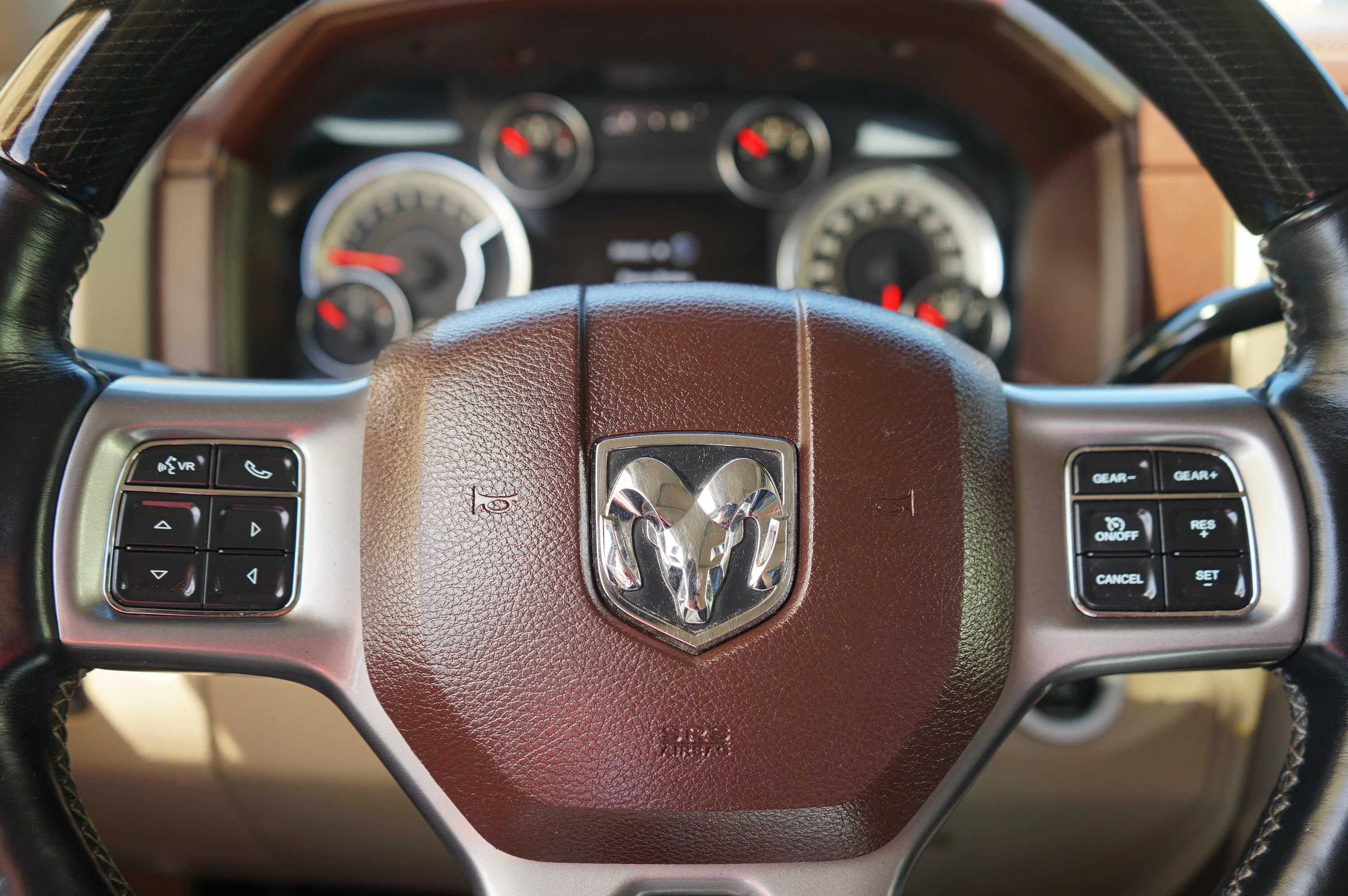 Used 2013 RAM 2500 Longhorn w/ Convenience Group AWD/4WD image 28