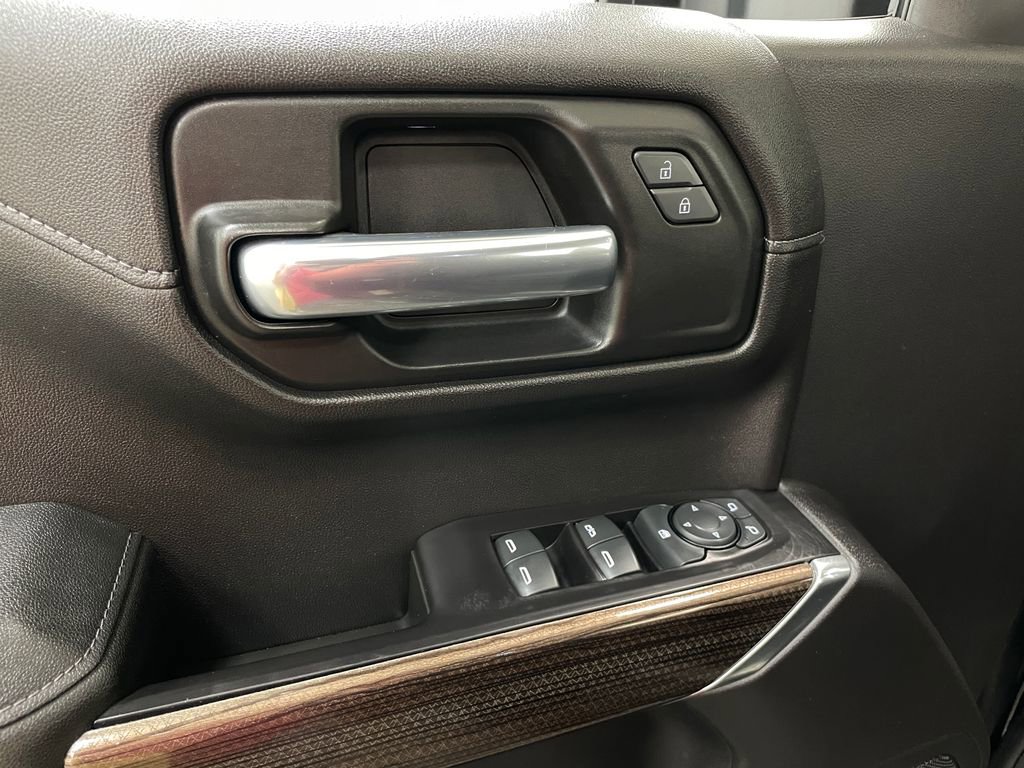 Certified 2019 Chevrolet Silverado 1500 LT w/ All-Star Edition image 25