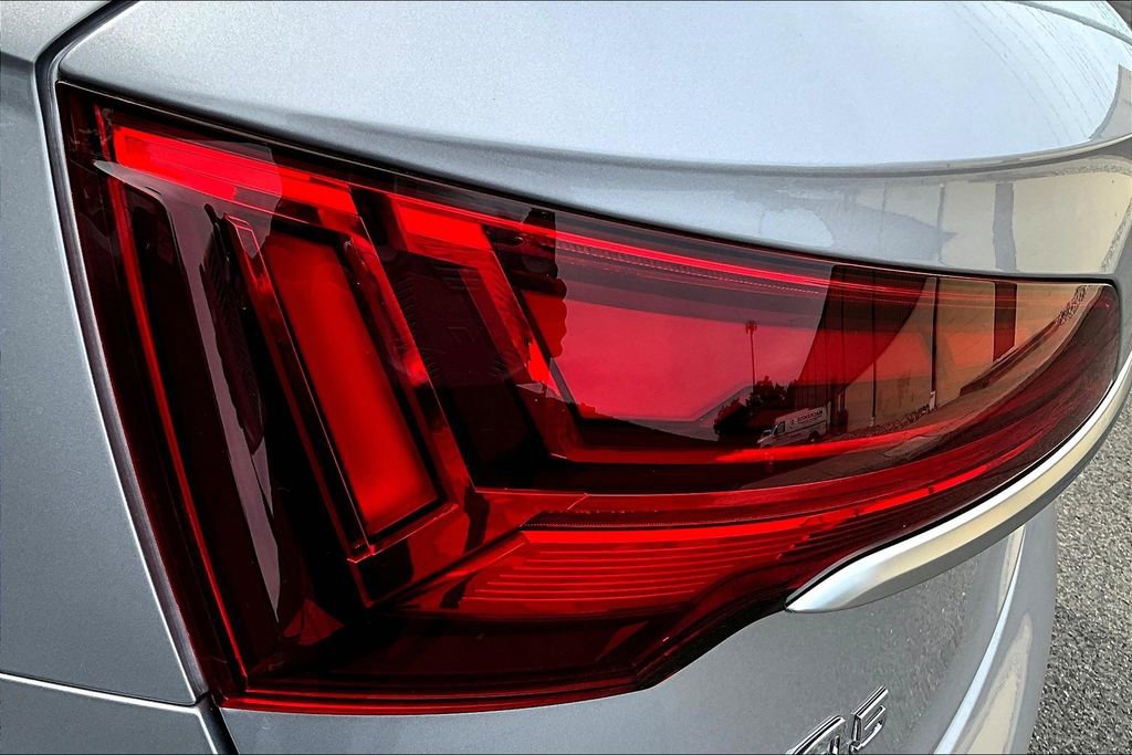 Used 2023 Audi Q5 2.0T Premium image 23