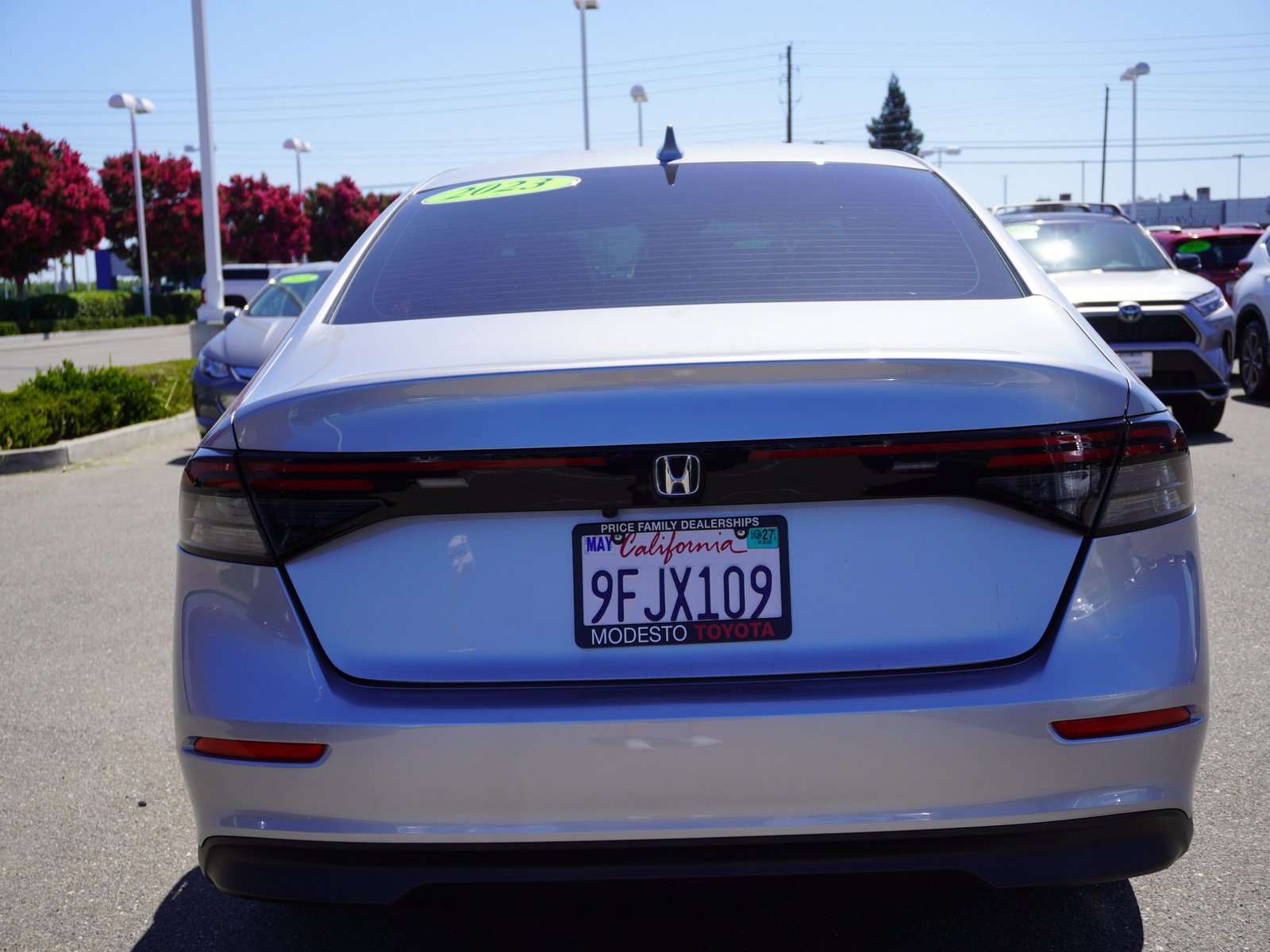 Used 2023 Honda Accord EX image 9