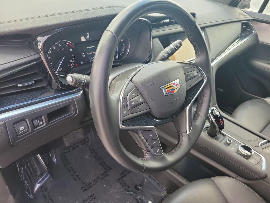 Used 2025 Cadillac XT5 Premium Luxury image 23