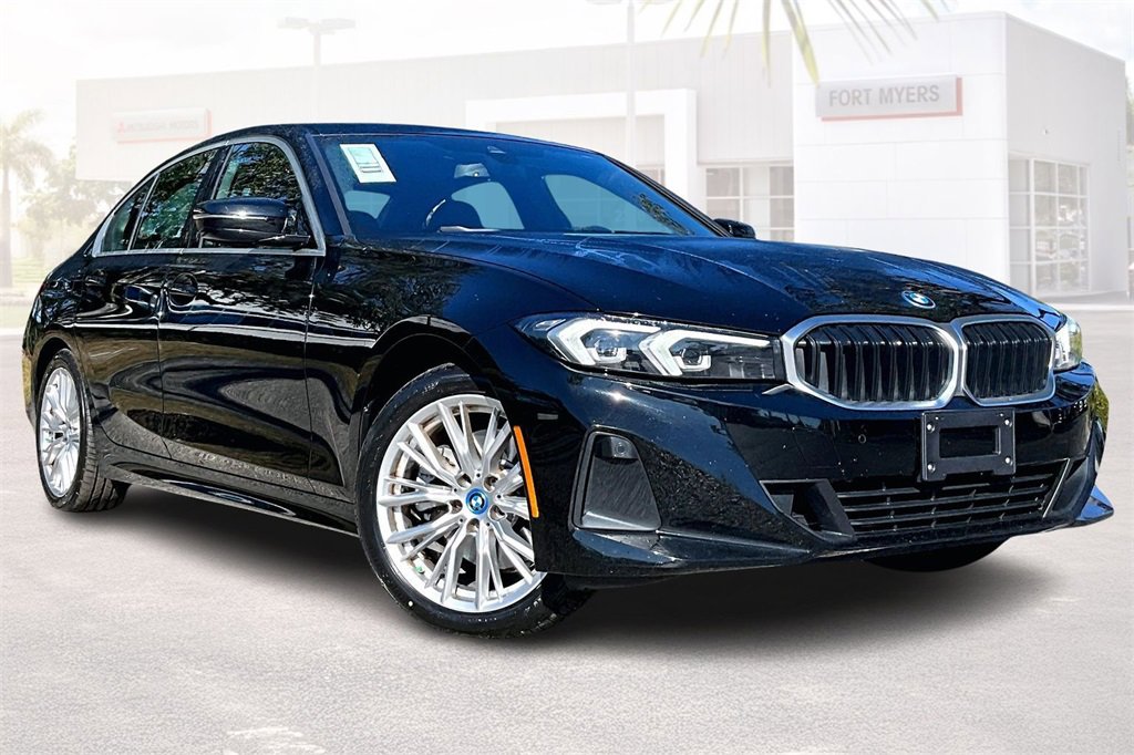 Used 2024 BMW 330e xDrive image 1