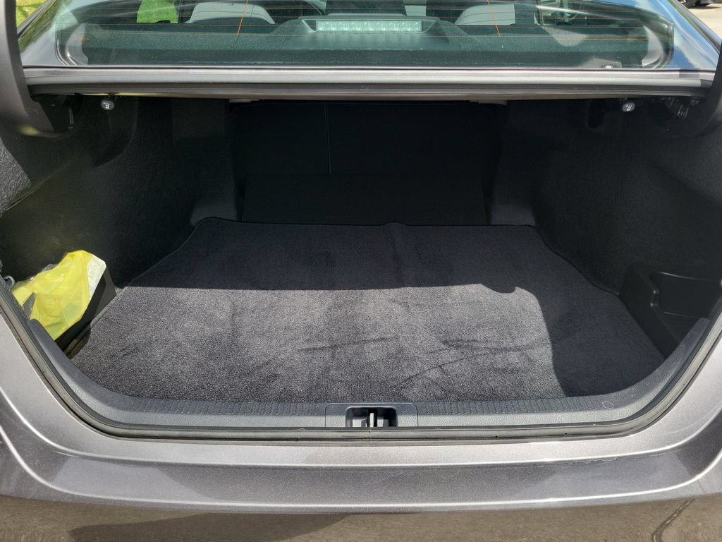 Certified 2024 Toyota Camry LE FWD image 32