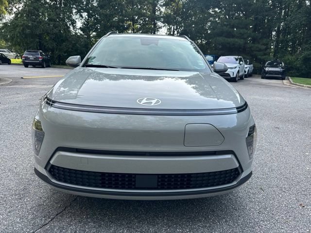 Used 2025 Hyundai Kona SEL FWD image 9