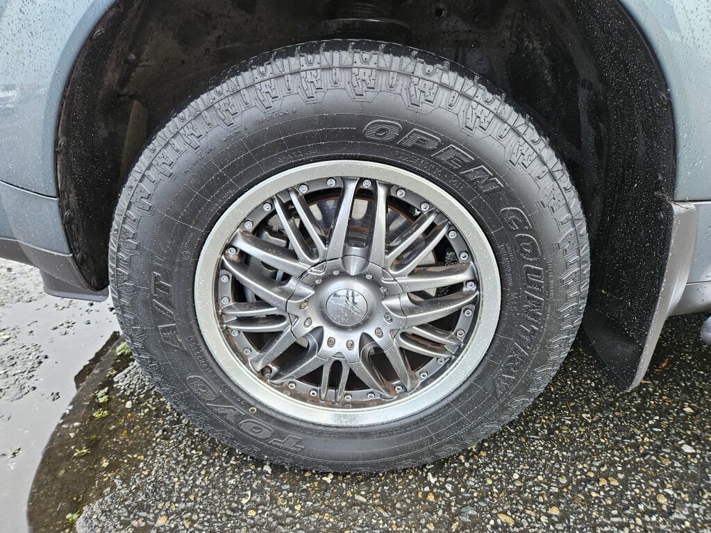 Used 2007 Saturn Vue 2WD V6 w/ Leather Appointments Pkg image 8