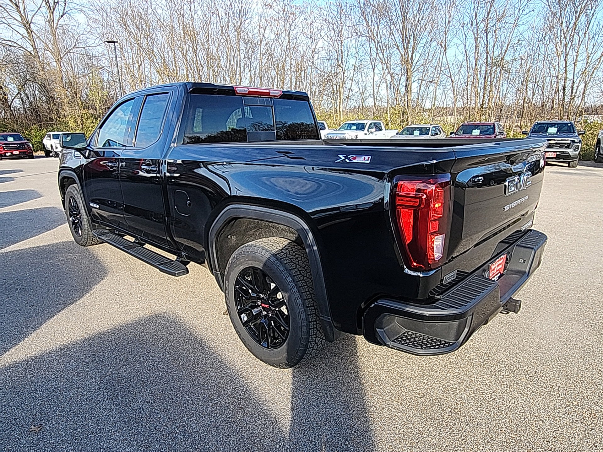 New 2025 GMC Sierra 1500 Elevation w/ Preferred Package image 6