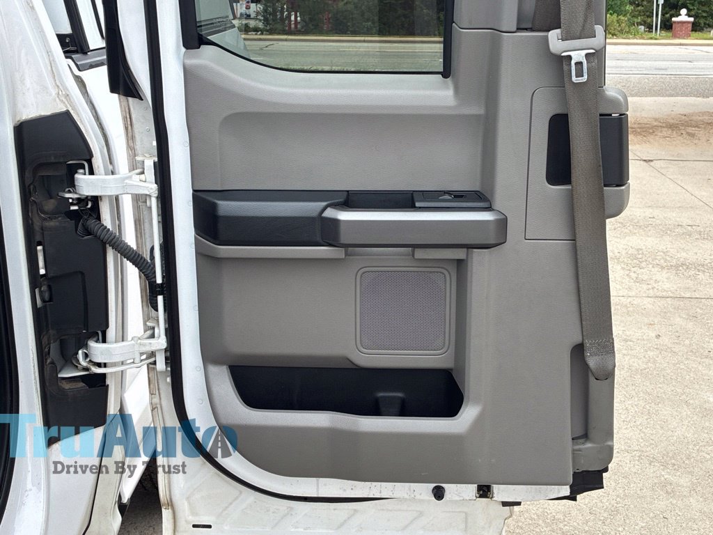 Used 2019 Ford F150 XLT w/ Equipment Group 301A Mid RWD image 38