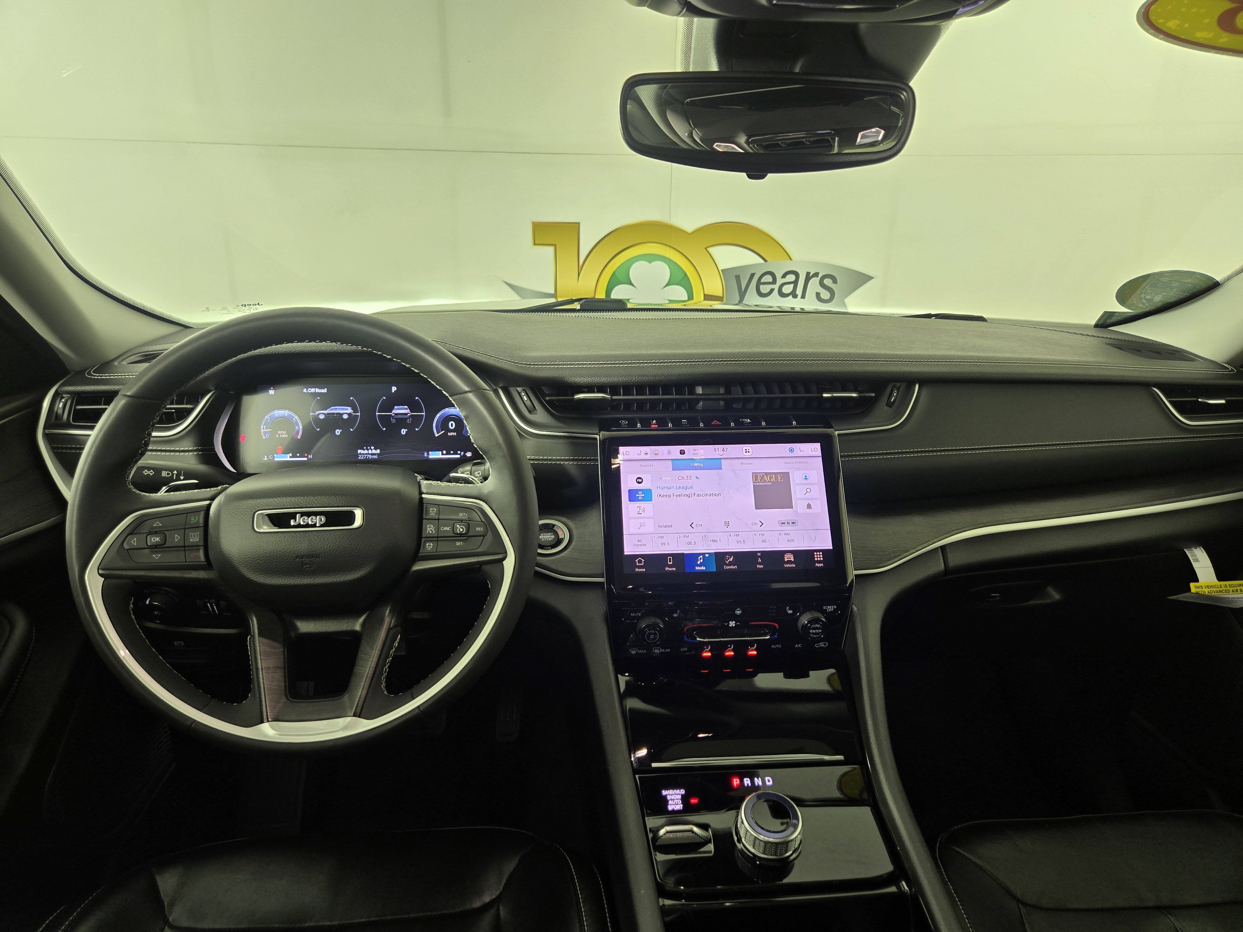 Certified 2023 Jeep Grand Cherokee L Limited w/ Trailer Tow Group (B) image 14