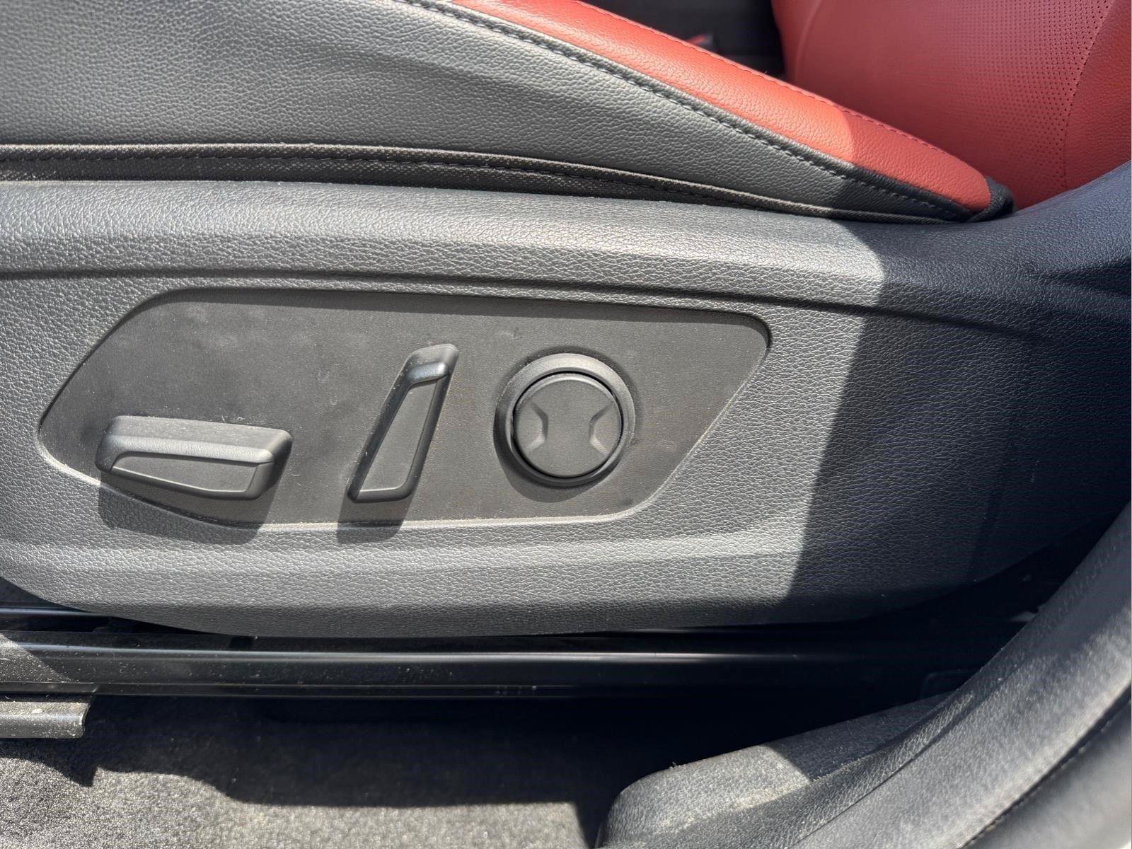 Used 2023 Kia Sportage SX FWD image 14