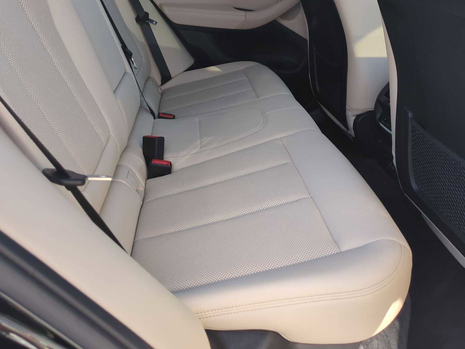 Used 2024 BMW X3 sDrive30i w/ Premium Package w/ZPA image 28