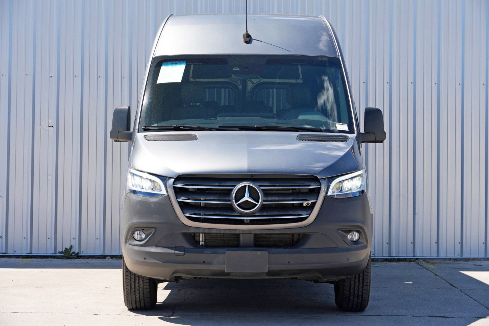 Used 2023 Mercedes-Benz Sprinter 2500 image 7