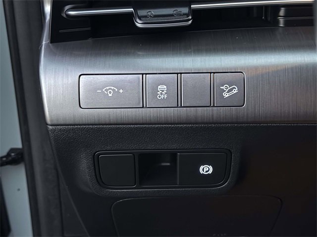 Used 2024 Hyundai Kona SEL image 21