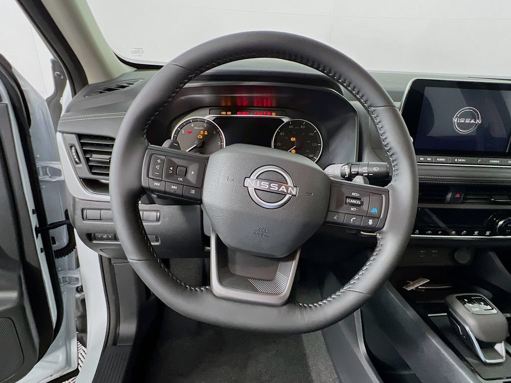 New 2026 Nissan Rogue SV AWD/4WD image 10
