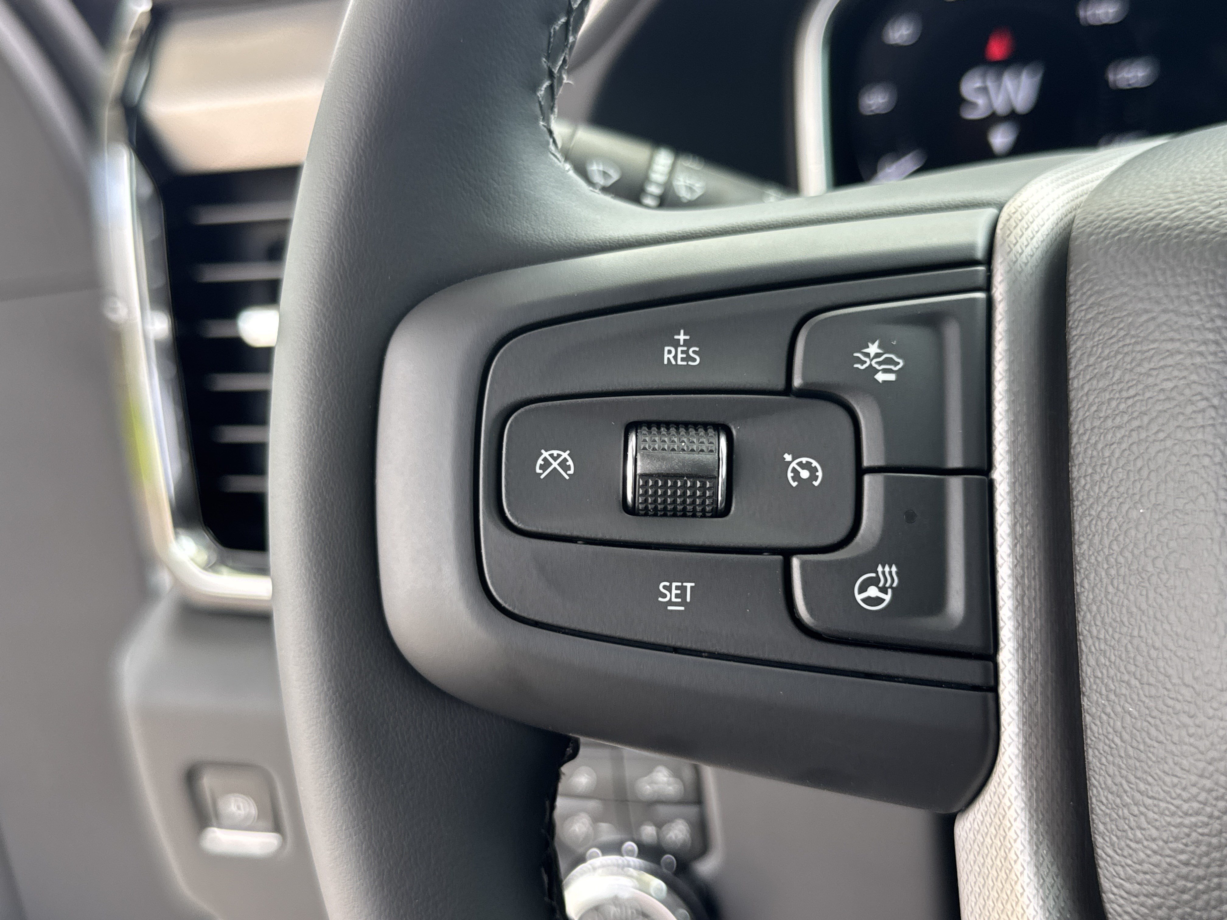 New 2026 GMC Sierra 2500 Denali w/ Denali Reserve Package AWD/4WD image 16