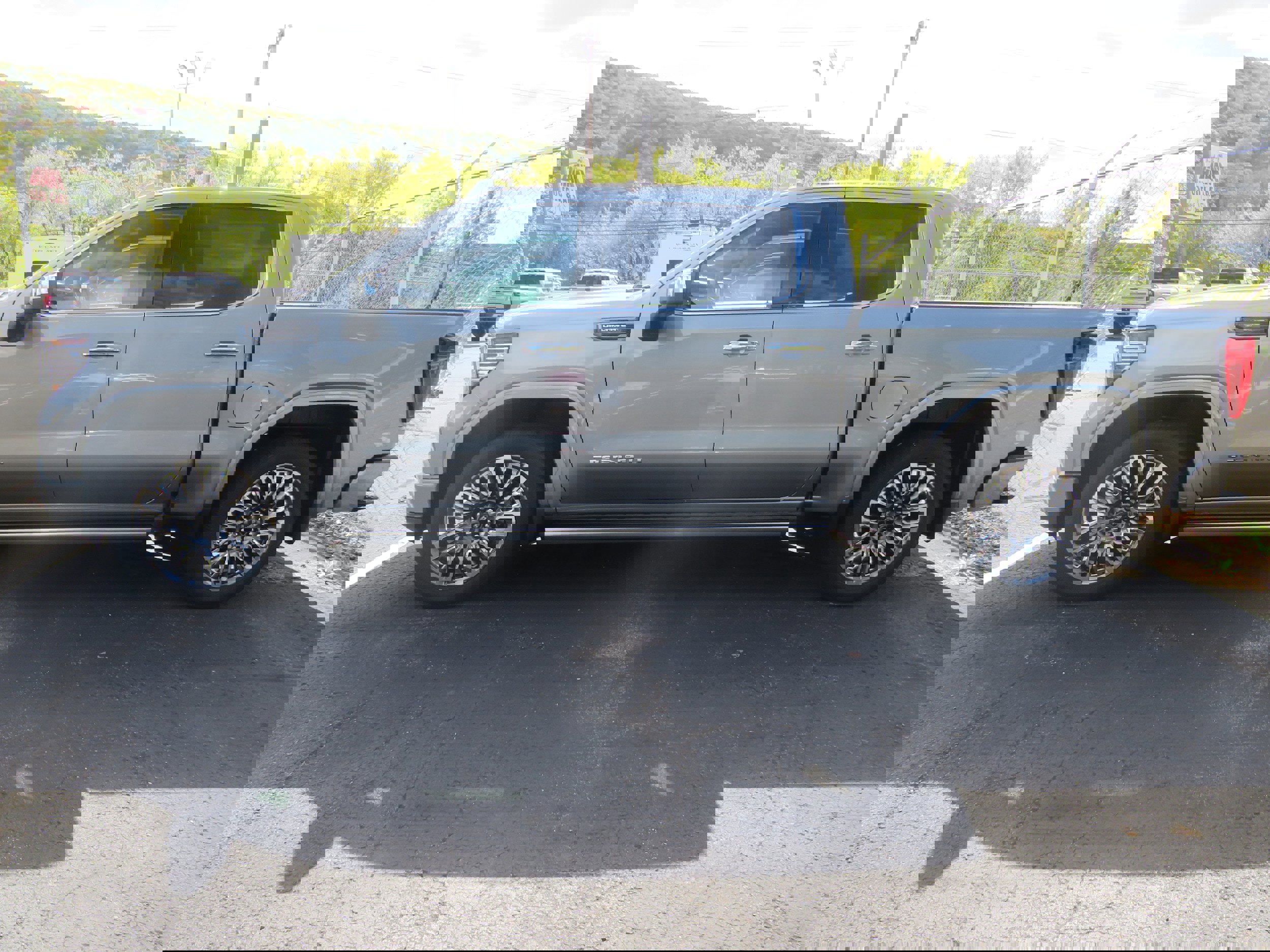 New 2026 GMC Sierra 1500 Denali Ultimate video 4