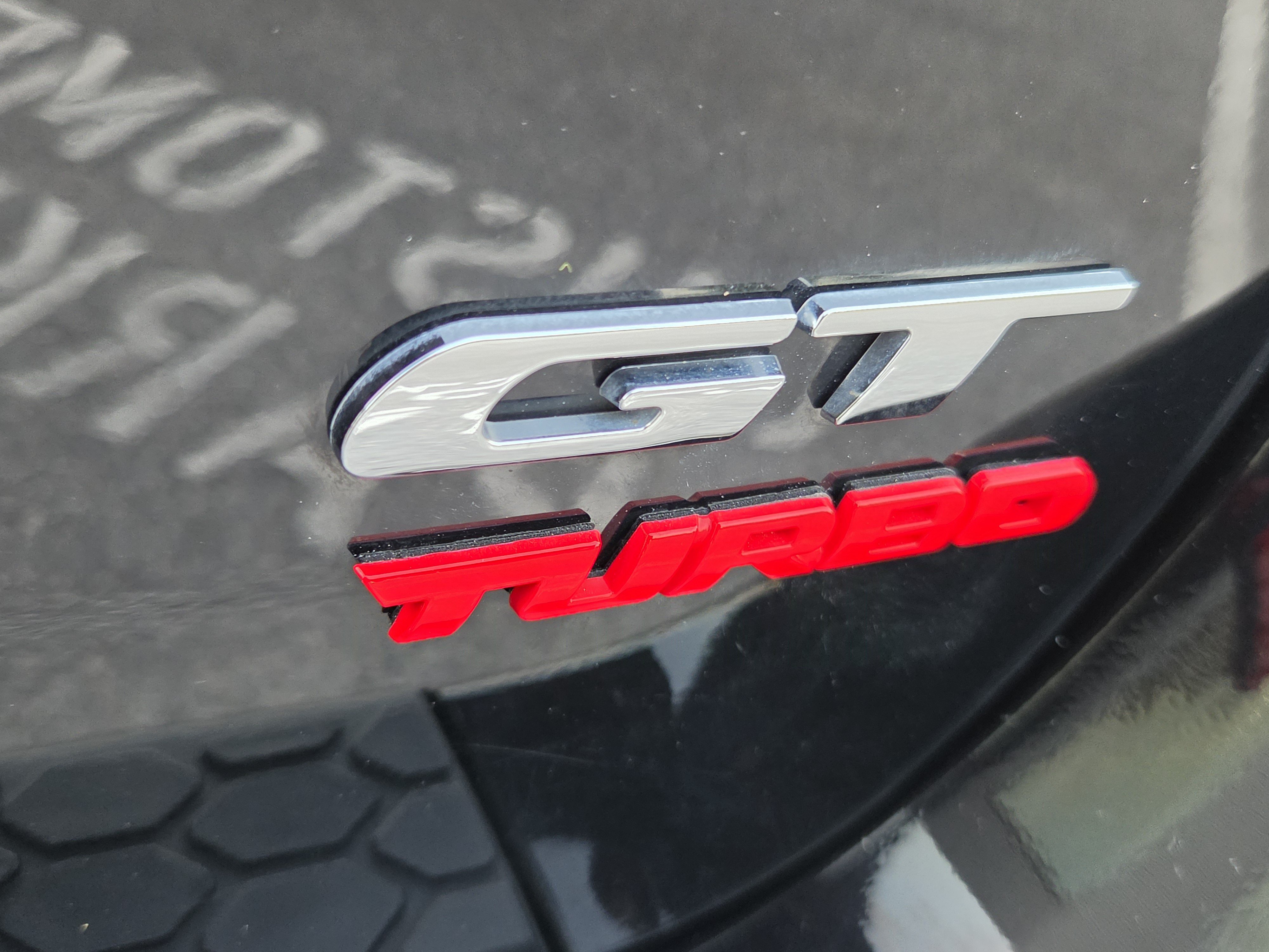 Used 2023 Dodge Durango GT RWD image 12