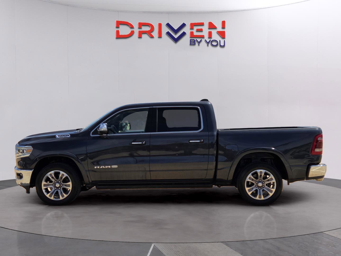 Used 2020 RAM 1500 Limited AWD/4WD image 2
