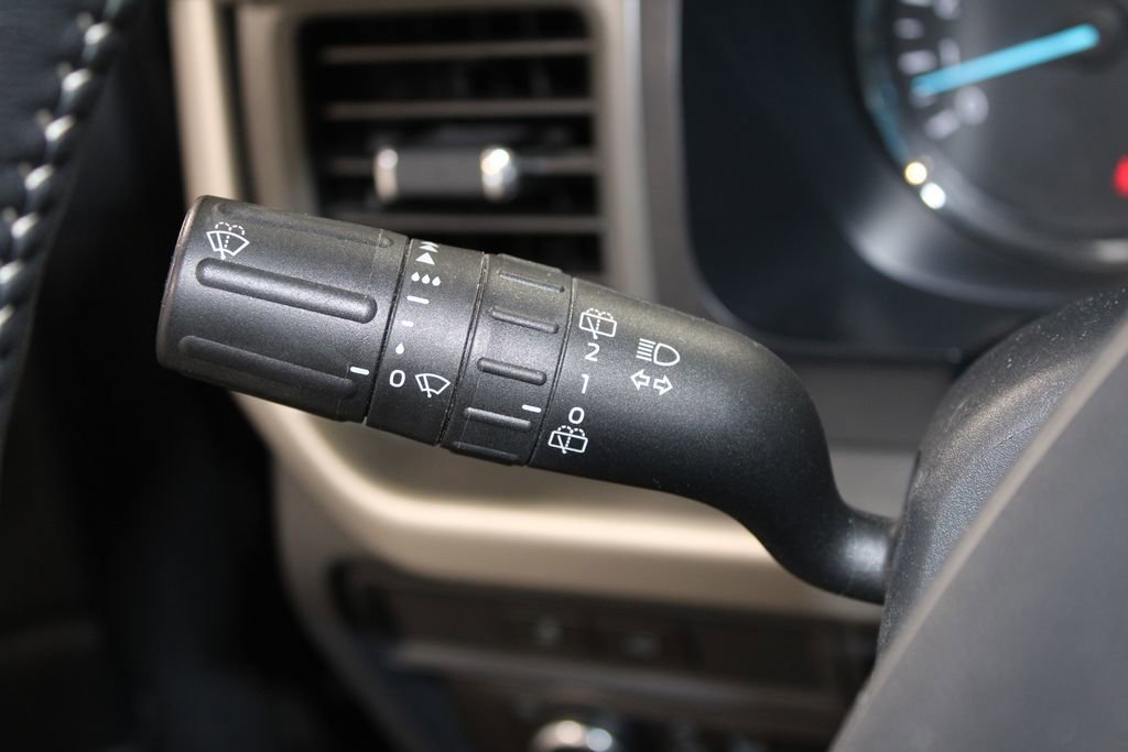 Used 2023 Ford Expedition XLT image 41