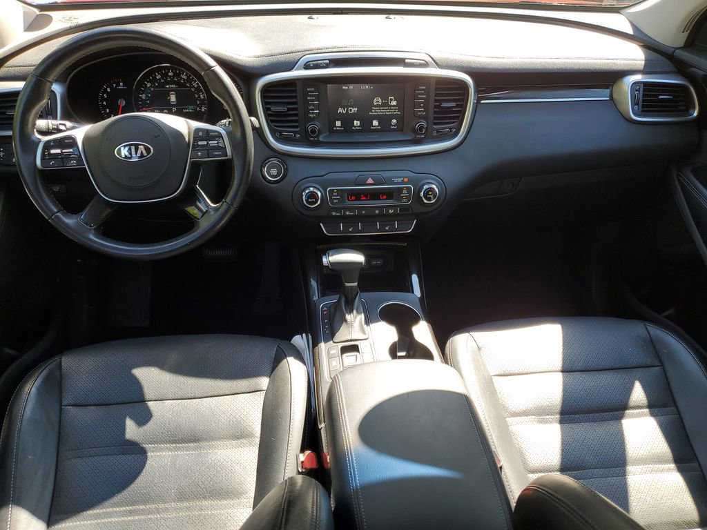 Used 2019 Kia Sorento EX image 12