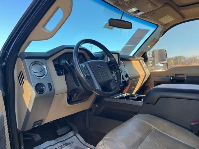 Used 2016 Ford F250 Lariat w/ Lariat Ultimate Package image 5