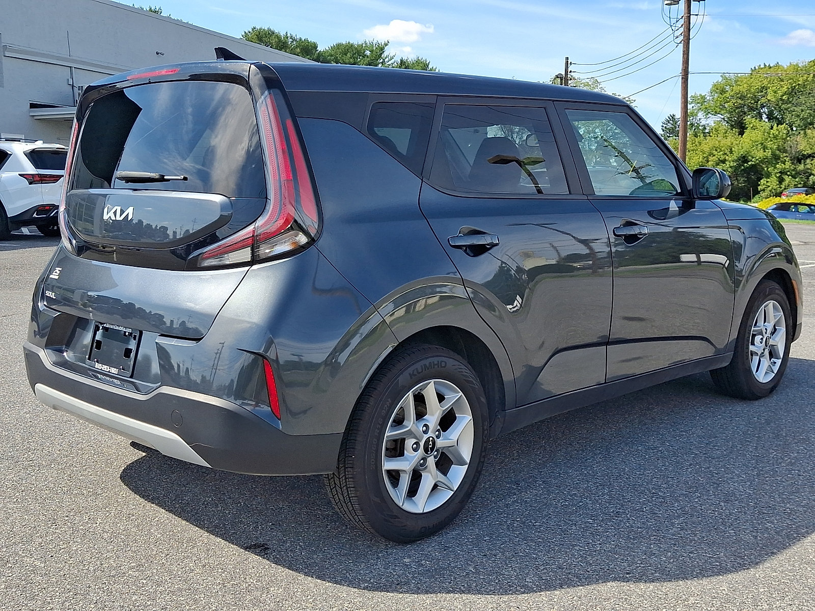Used 2023 Kia Soul LX w/ LX Technology Package FWD image 6