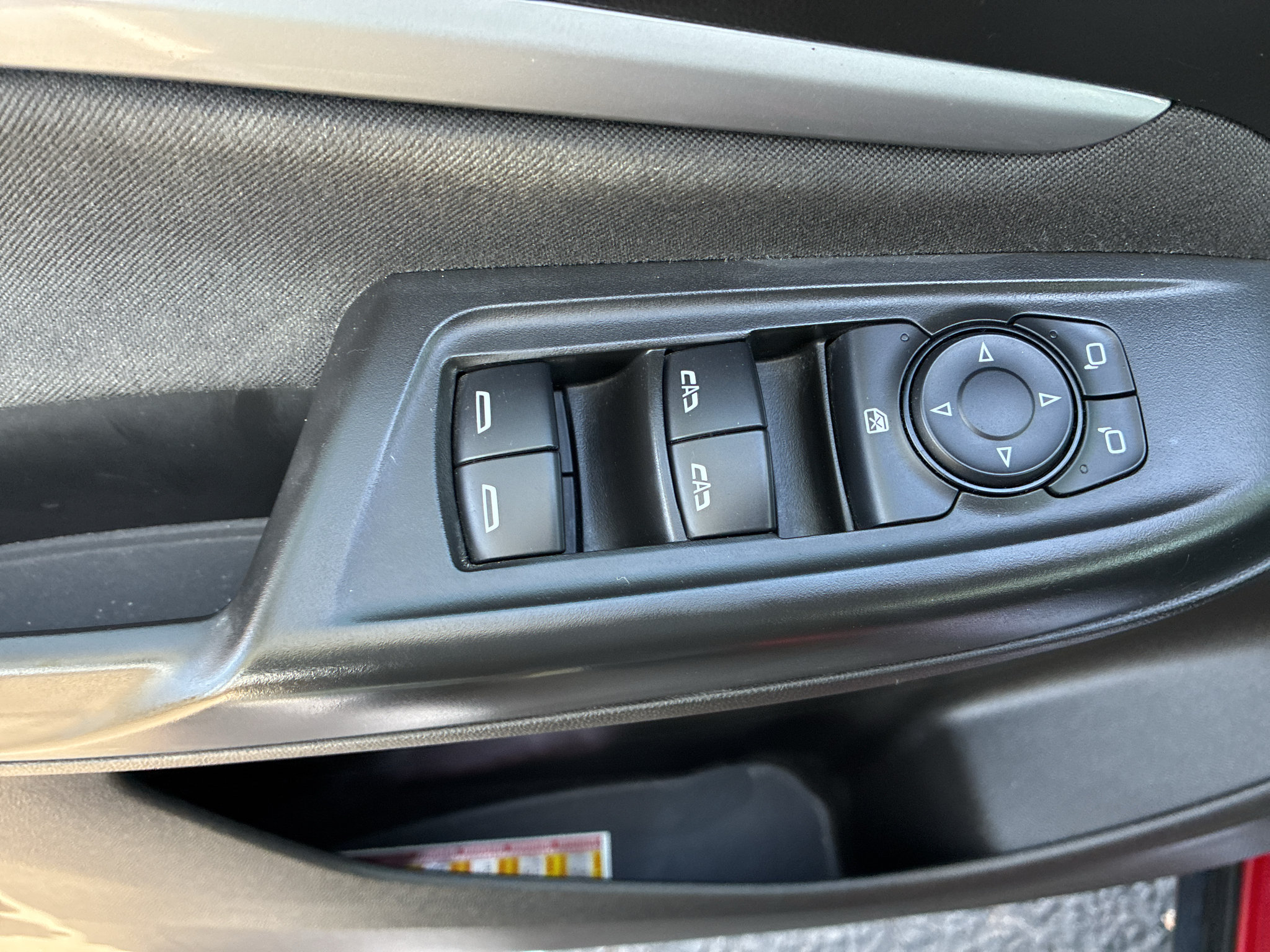Used 2022 Chevrolet Bolt EUV LT FWD image 17