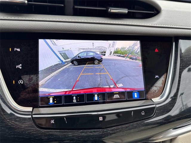 Used 2021 Cadillac XT6 Premium Luxury image 20