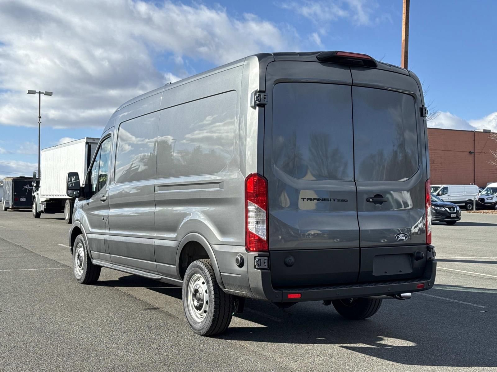 New 2026 Ford Transit 250 148 Medium Roof w/ Load Area Protection Package image 5
