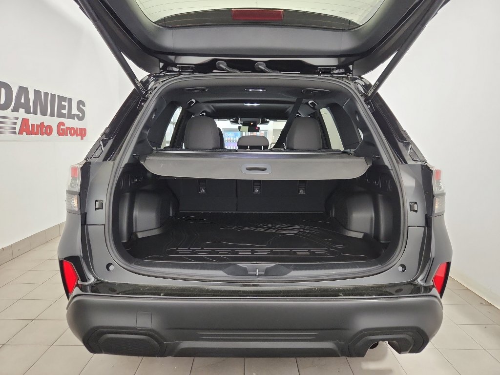Certified 2025 Subaru Forester Premium w/ Convenience Package #2 image 31