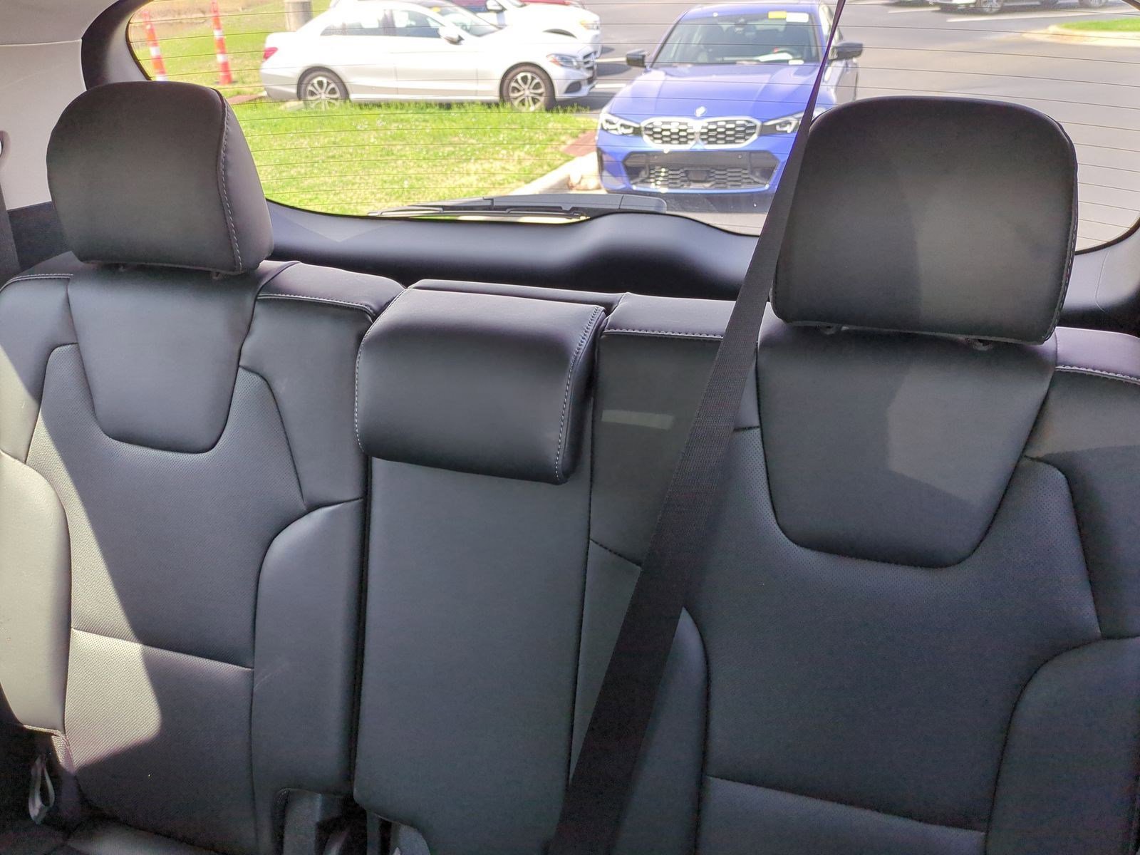 Used 2025 Kia Telluride S image 31