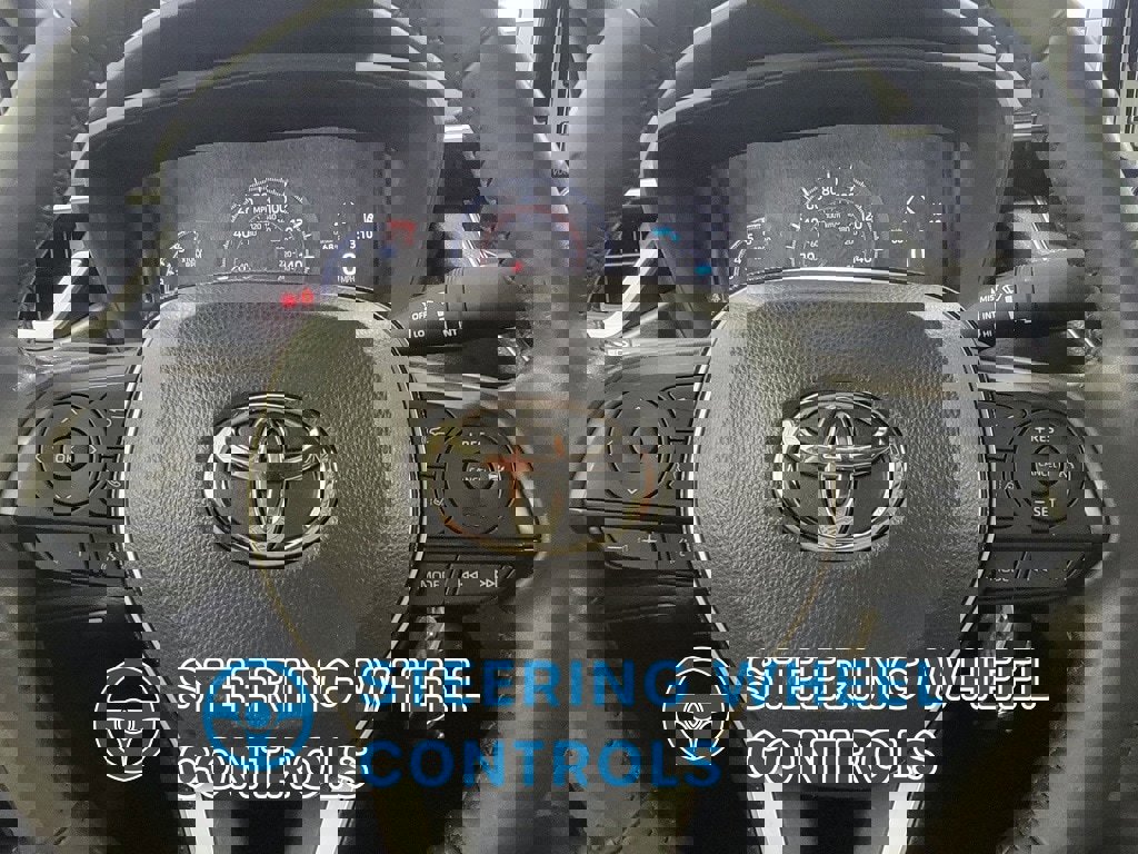 Used 2020 Toyota Corolla SE image 19