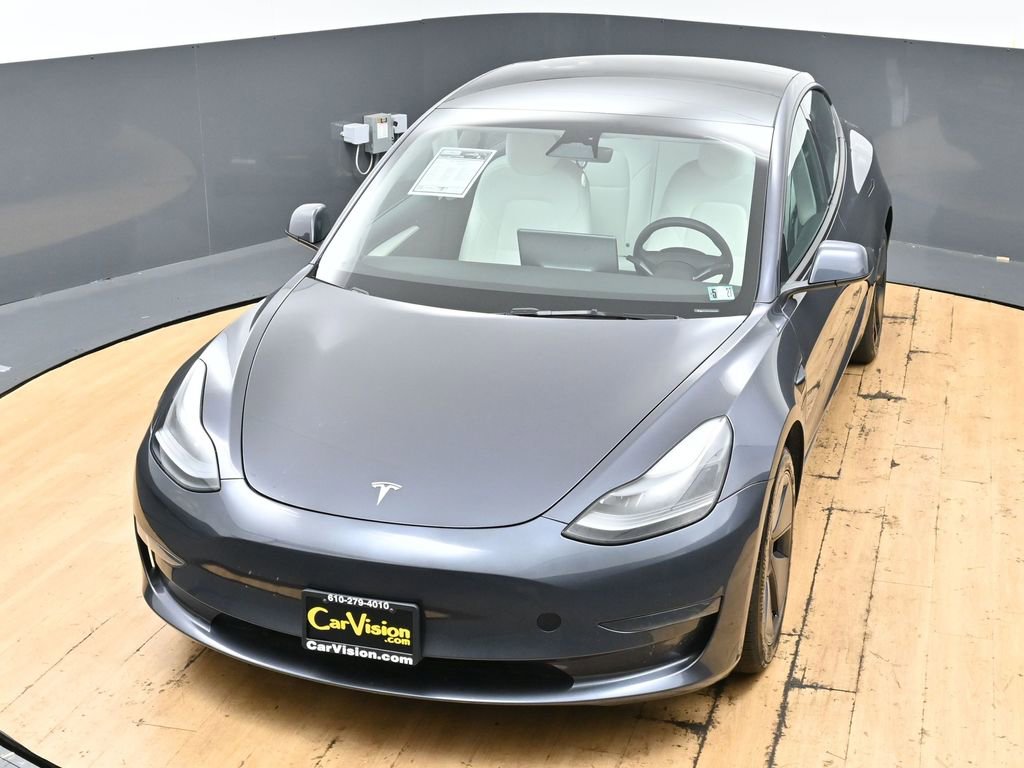 Used 2023 Tesla Model 3 Standard Range RWD image 3
