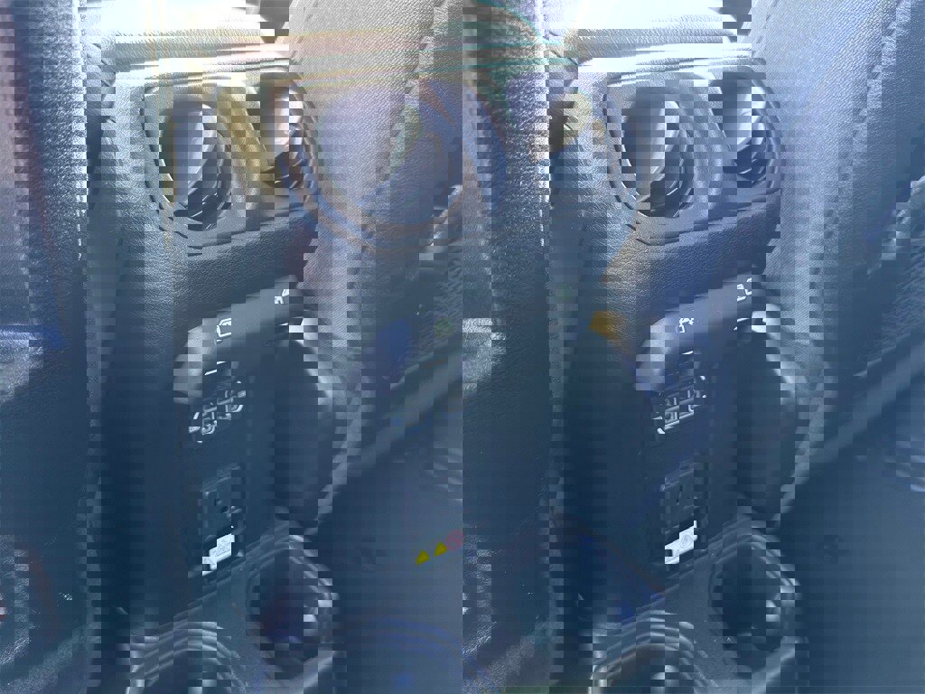 Used 2024 Jeep Wrangler Unlimited Rubicon image 36