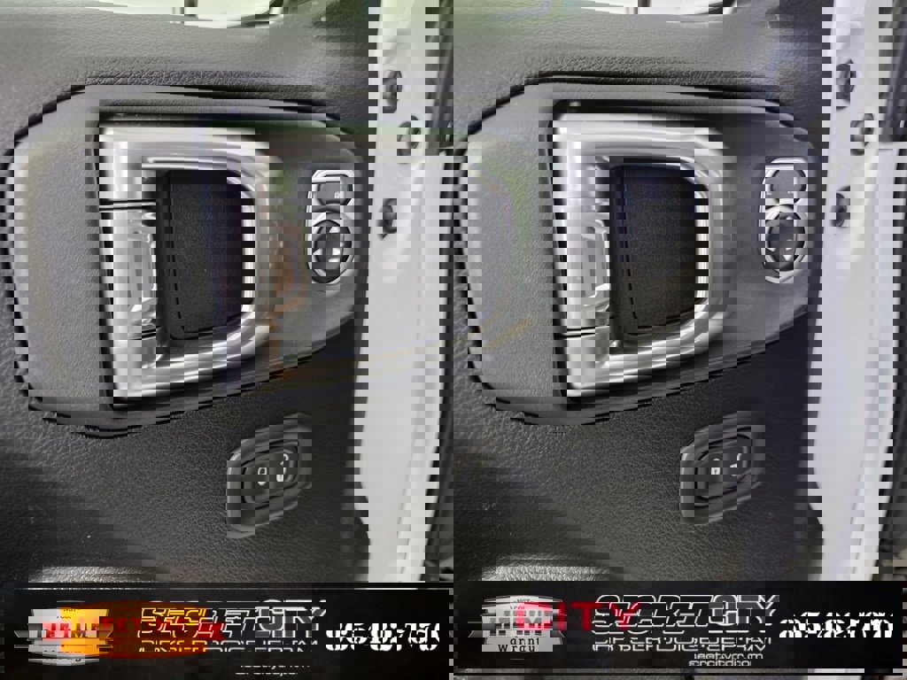 New 2026 Jeep Wrangler Unlimited Sport image 12