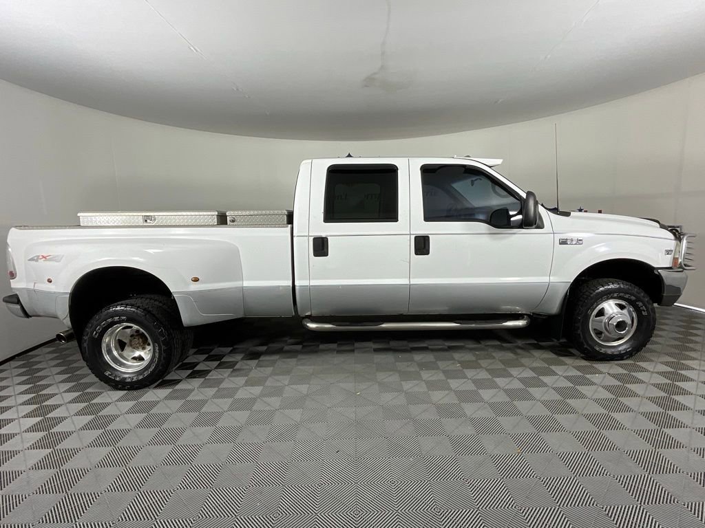 Used 1999 Ford F350 XLT image 2