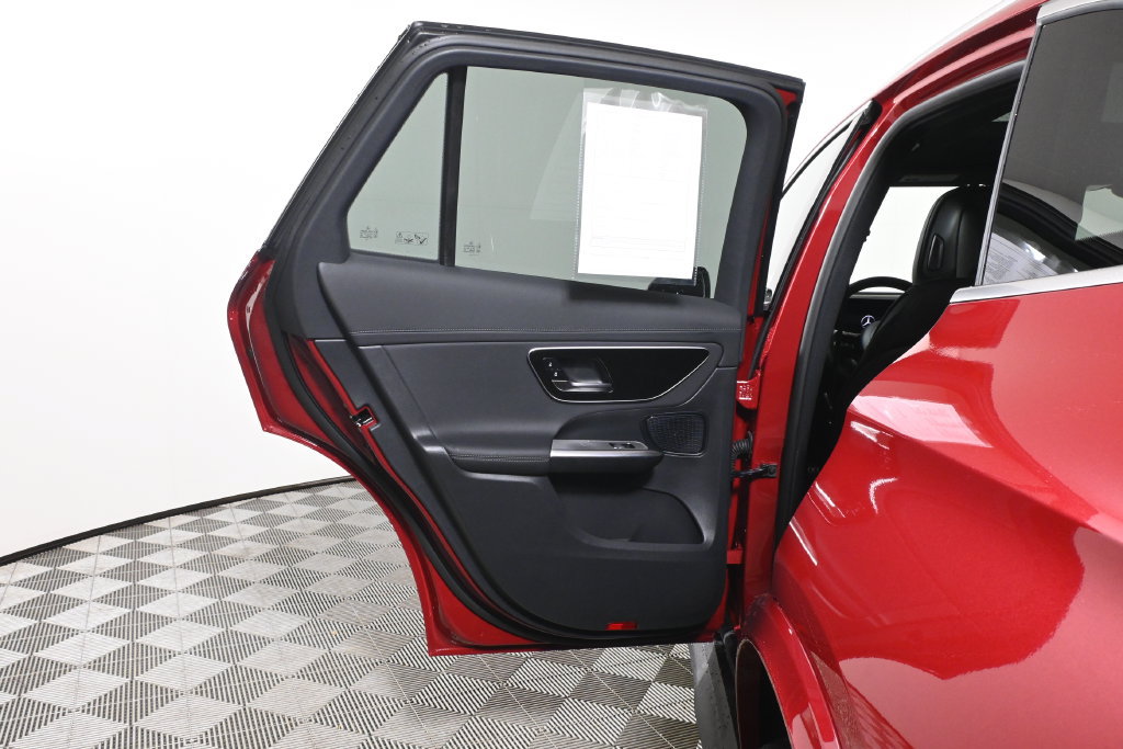 Certified 2026 Mercedes-Benz GLC 300 4MATIC image 28