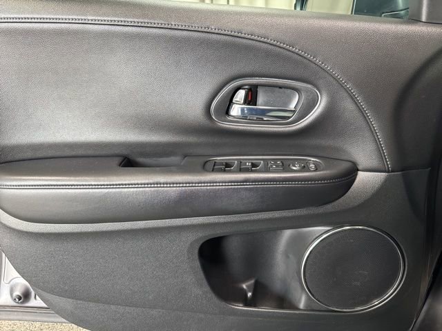 Used 2016 Honda HR-V EX-L image 18