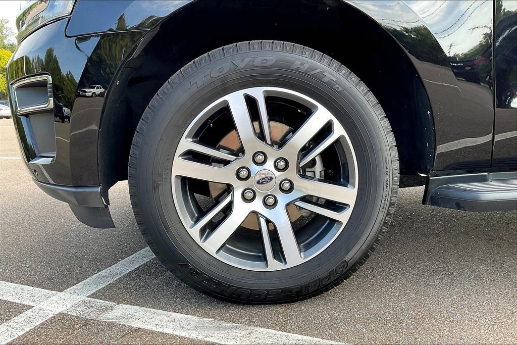 Used 2024 Ford Expedition Max Limited image 8