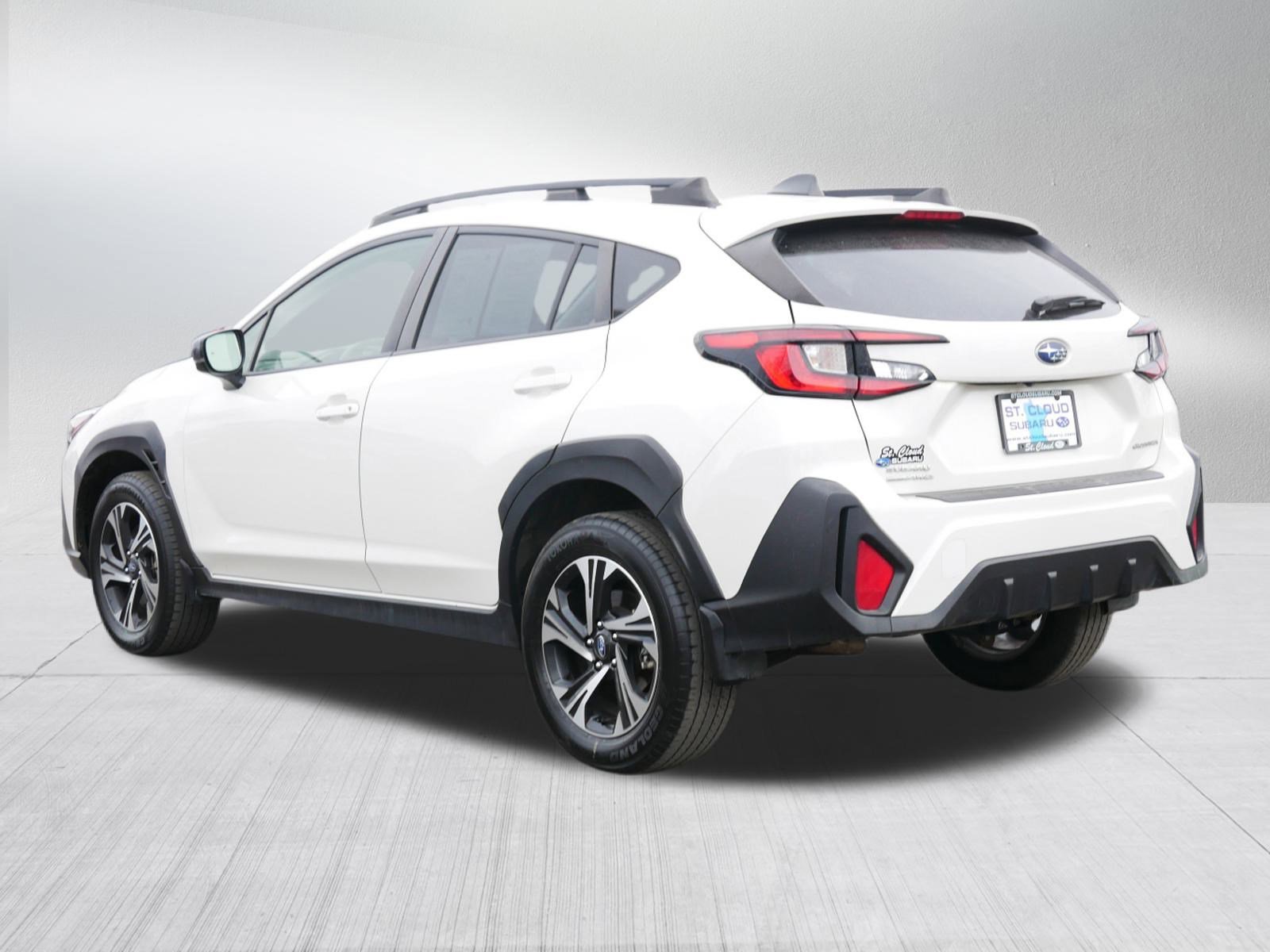 Certified 2024 Subaru Crosstrek 2.0i Premium w/ Crosstrek Mirror Package image 5