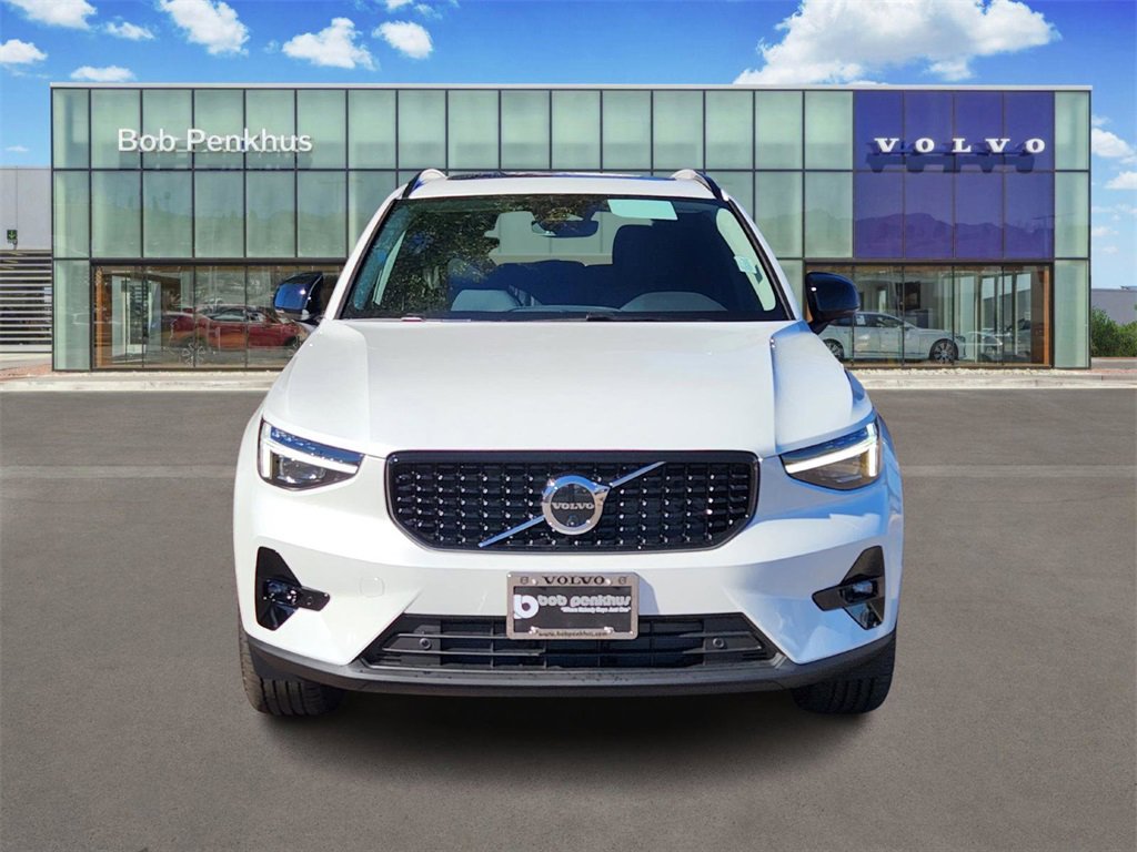 New 2026 Volvo XC40 B5 Plus w/ Protection Package Premier image 24