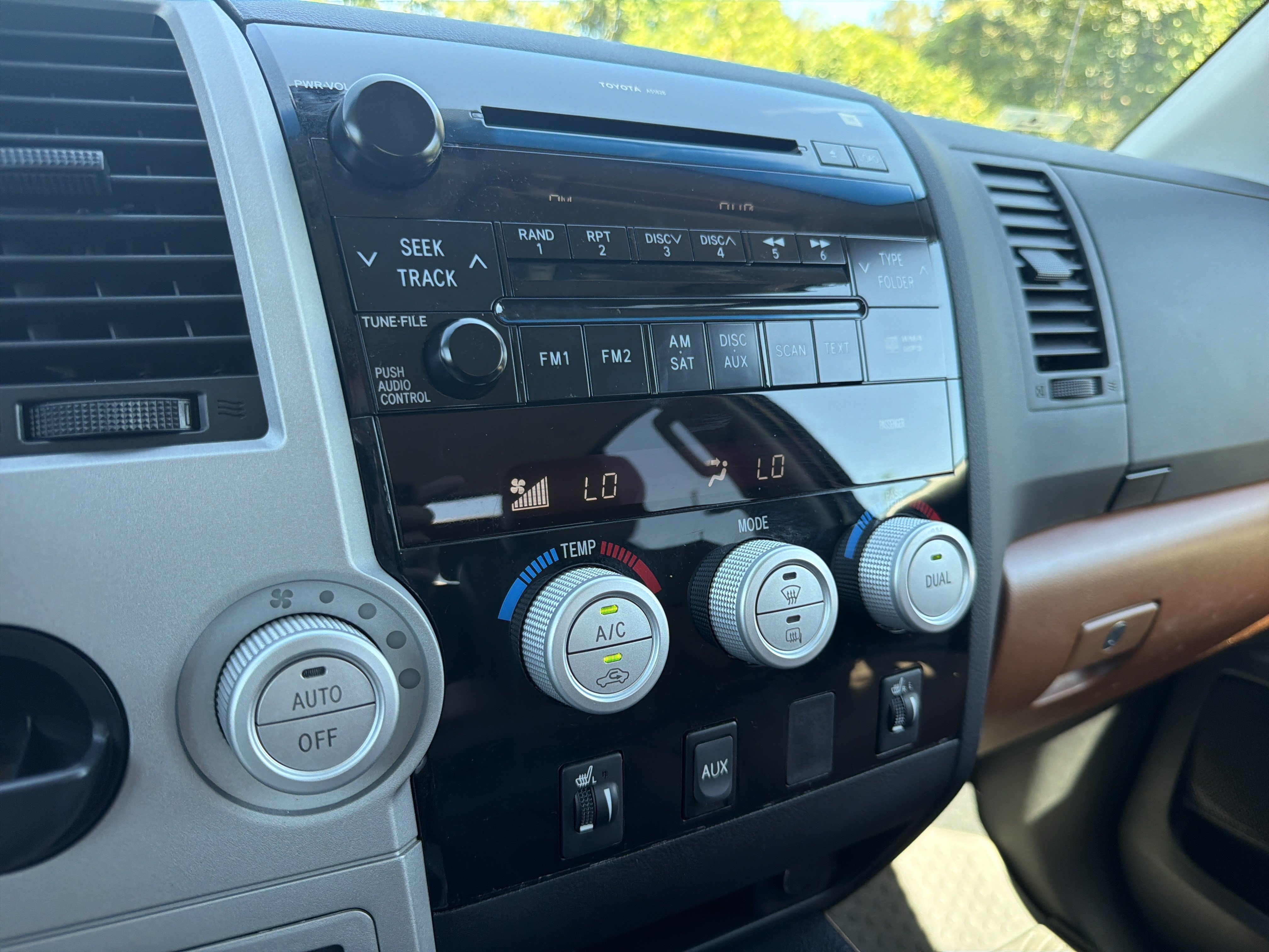 Used 2007 Toyota Tundra Limited RWD image 23