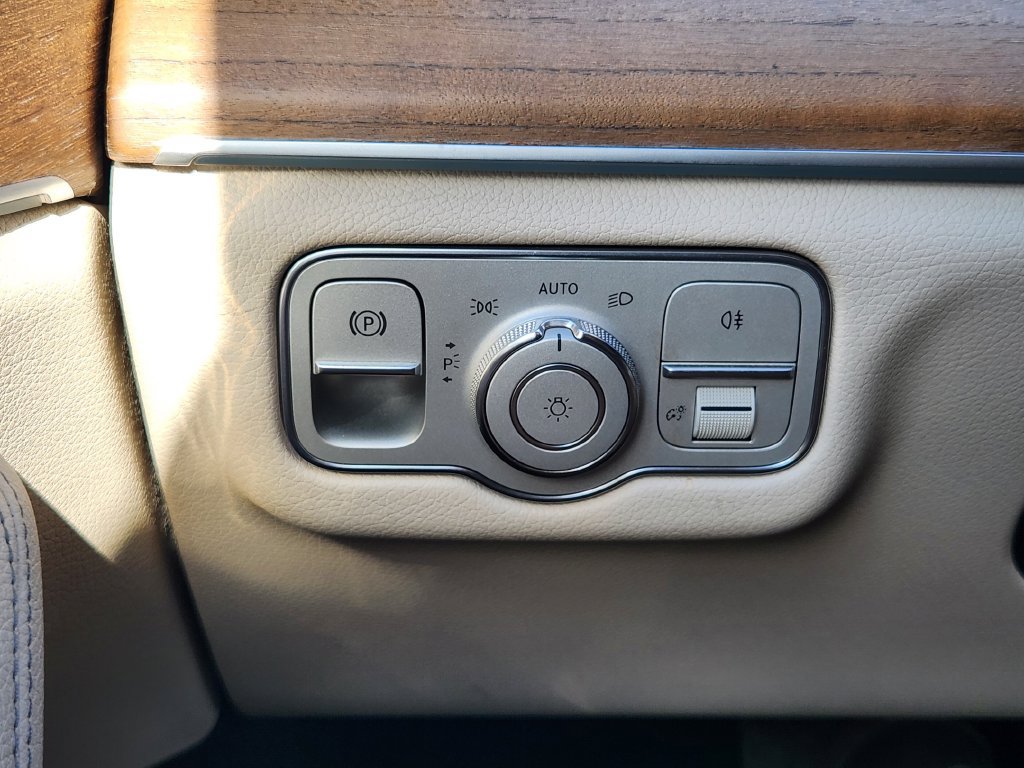 Used 2021 Mercedes-Benz GLE 350 4MATIC image 21