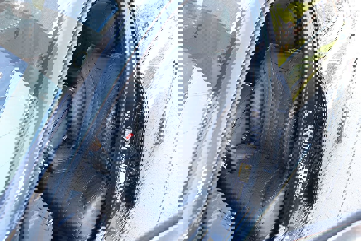 Used 2019 Mercedes-Benz S 560 Sedan w/ AMG Line Exterior image 26